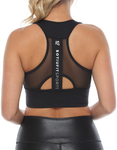 TOP DANA CON PROTECCIÓN UV50, COPAS REMOVIBLES Y RESISTENCIA AL SUDOR