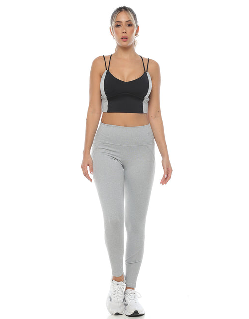 Load image into Gallery viewer, CROP TOP CELESTE EN NYLON CON ESTIRAMIENTO 4D Y COPAS REMOVIBLES
